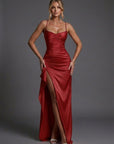 Mia | Abito lungo da donna in satin con spalline e arricciature