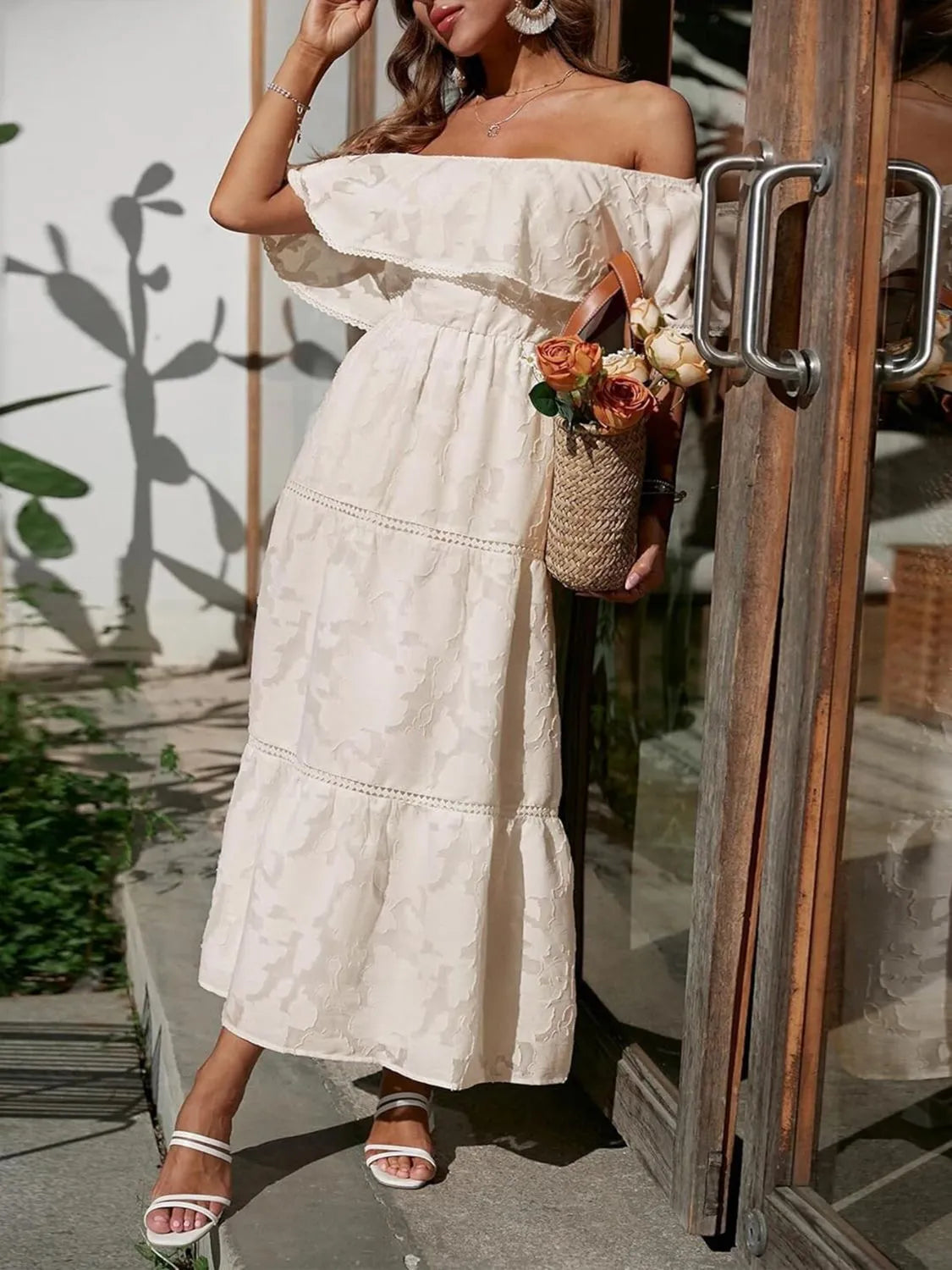 Morgan | Abito lungo a balze con spalle scoperte da donna per matrimoni