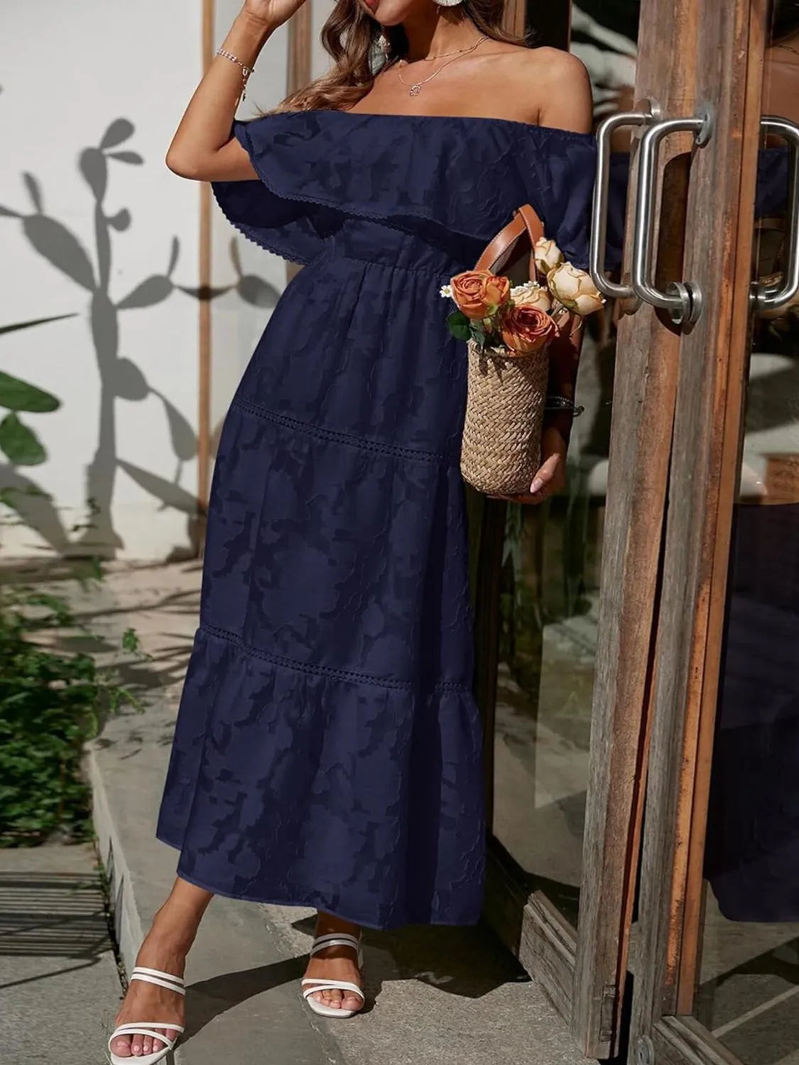 Morgan | Abito lungo a balze con spalle scoperte da donna per matrimoni