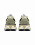 New Balance 9060 Dark Army Verde Militare Uomo Donna - 3