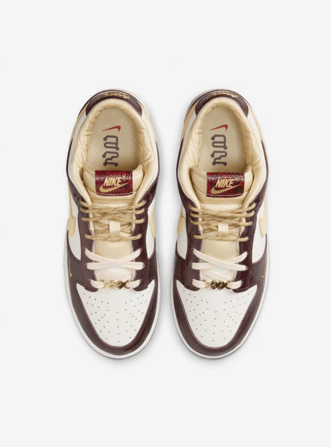 Nike Dunk Low LX Year of the Snake sneakers basse uomo e donna in pelle multicolore, vista posteriore