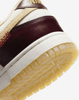 Nike Dunk Low LX Year of the Snake sneakers basse uomo e donna in pelle multicolore, dettaglio tomaia