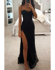 Dettaglio bustier dell'abito lungo