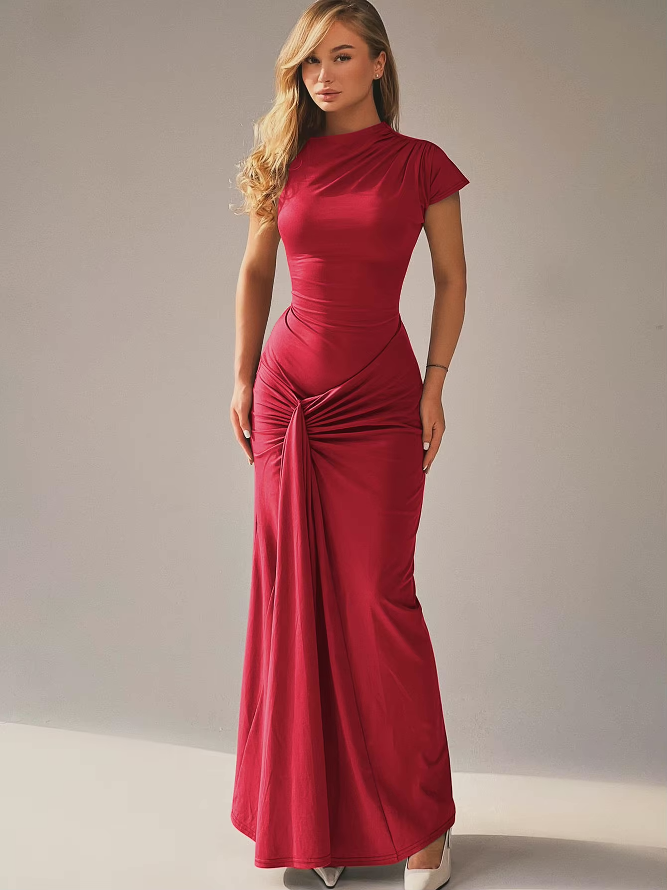 Abito lungo donna in tessuto leggero, aderente — vista 10