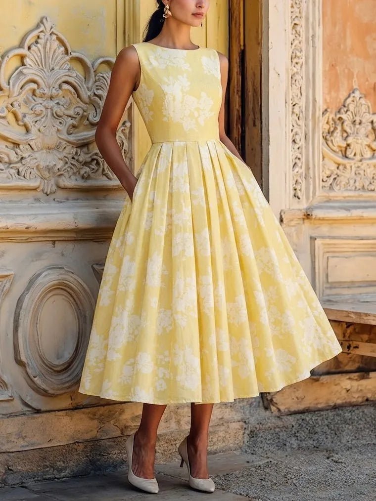 Scarlett | Abito midi a linea ad A senza maniche con stampa floreale da donna