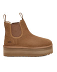 UGG Neumel Platform Chelsea Camel stivaletti con zeppa donna in pelle scamosciata e montone cammello, vista laterale