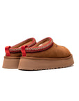 UGG Tazz Camel ciabatte platform donna in pelle scamosciata e montone cammello, dettaglio suola