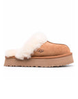 UGG Disquette Platform Camel sabot platform donna in pelle scamosciata e montone cammello, vista laterale
