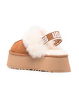 UGG Funkette Platform Camel sabot platform donna in pelle scamosciata e montone cammello, dettaglio suola