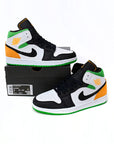 Nike Air Jordan 1 Mid Bianco Nero Arancione Verde Oakland Retro