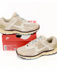 Nike Air Zoom Vomero 5 Beige e Marroni Oatmeal Scarpe Running Uomo