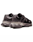 New Balance 9060 Scarpe Uomo Nero e Grigio Castlerock Casual Retro
