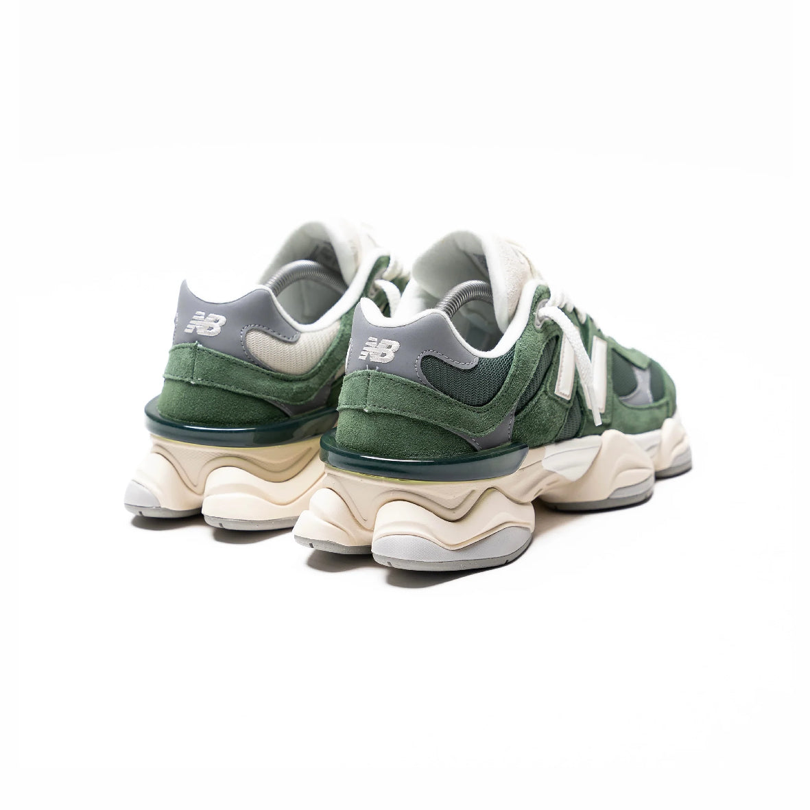 New Balance 9060 Scarpe Uomo Verde Nori in Pelle Scamosciata Casual