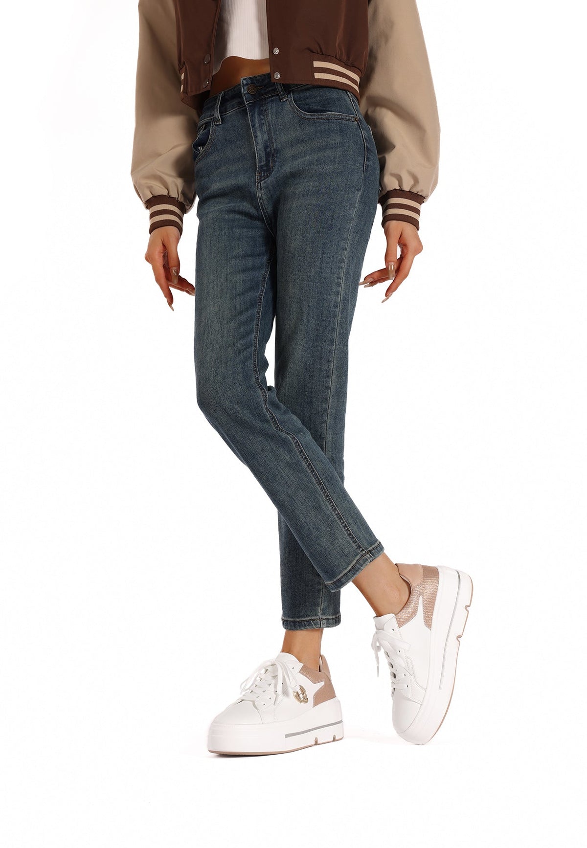 Sneakers Donna Lavinia Lea Sildora – vista indossata