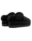 UGG Tazzlita Black ciabatte uomo e donna in pelle scamosciata e montone nero, vista frontale
