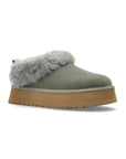 UGG Tazzelle Moss Green ciabatte platform uomo e donna in pelle scamosciata e montone verde muschio, vista frontale