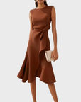 Abito midi asimmetrico drappeggiato da donna