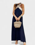 Abito lungo elegante da donna con scollo a incrocio