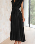 Abito lungo elegante plissettato da donna