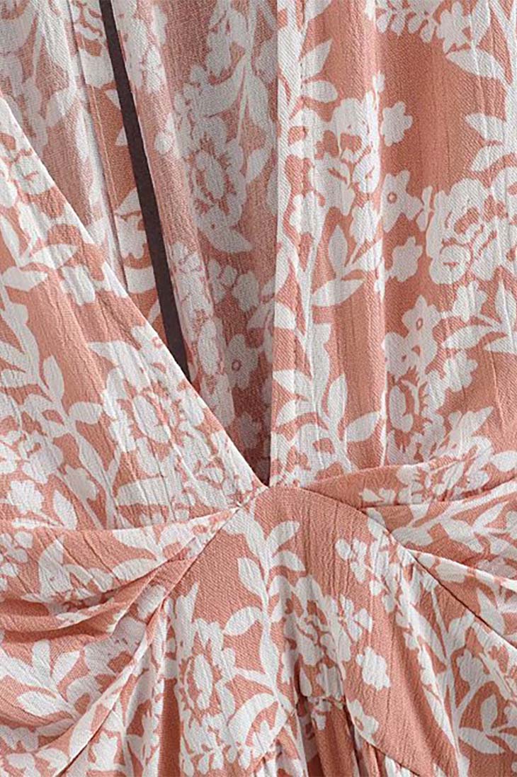 Abito lungo rosa da donna con scollo a incrocio