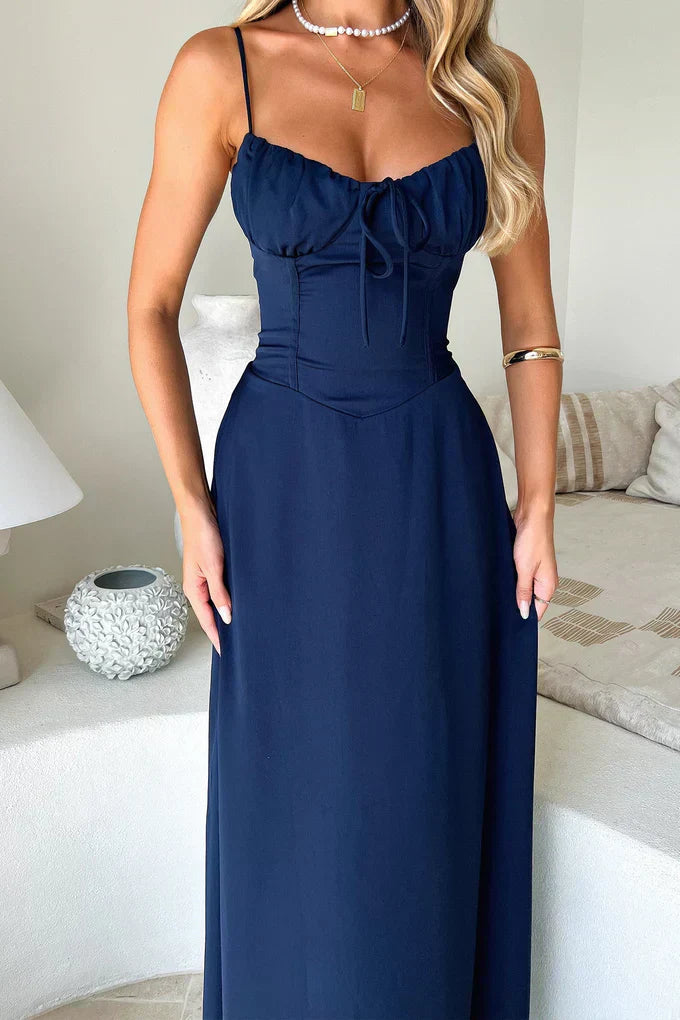 Abito lungo da donna con spalline sottili e incrocio, ideale per invitate a matrimoni