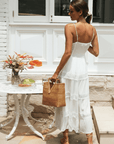 Abito bianco da donna con spalline sottili