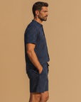 Completo Coordinato Uomo Camicia Micro-Pois e Pantaloncini - vista laterale