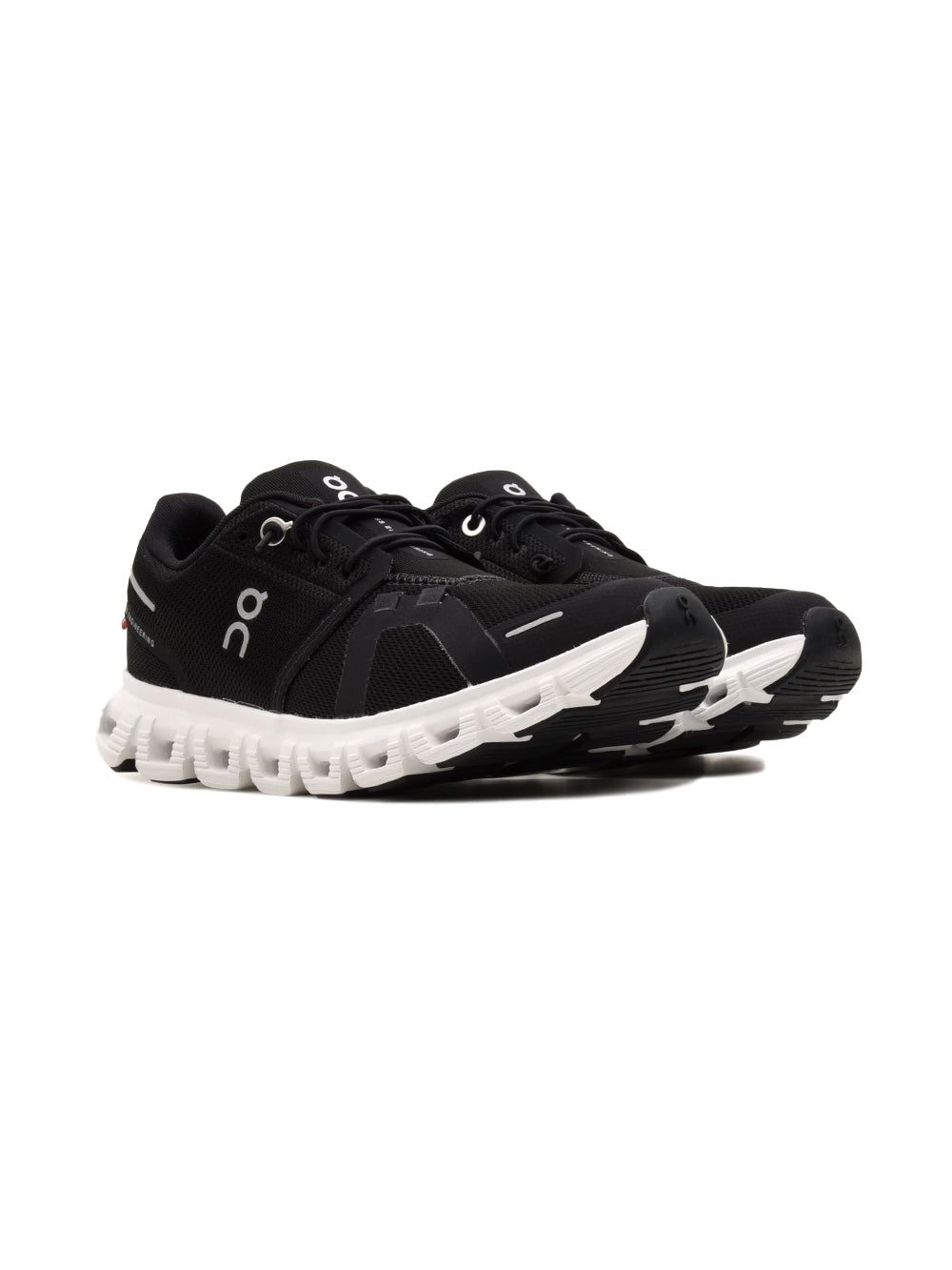 On Running Cloud 6 scarpe donna in nero - vista laterale