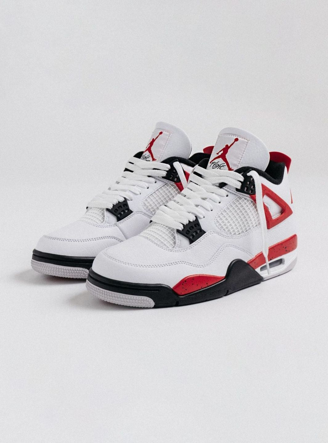 Nike Air Jordan 4 Retro Red Cement sneakers alte in bianco rosso - vista dall'alto