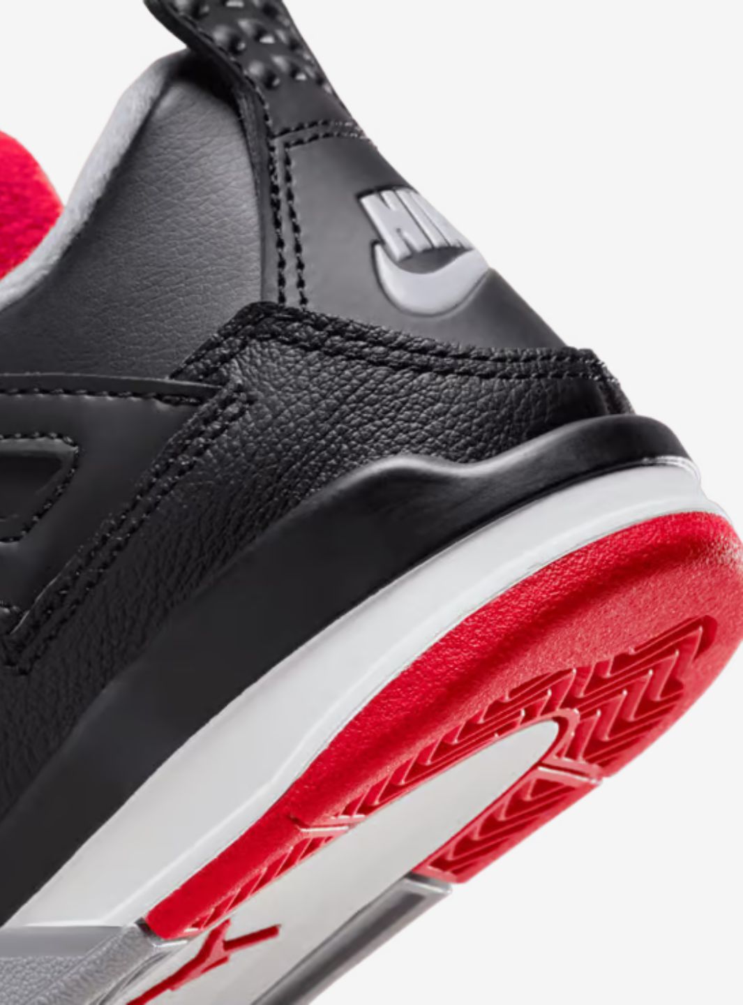 Nike Air Jordan 4 Retro Bred Reimagined sneakers alte in nero rosso - dettaglio tomaia