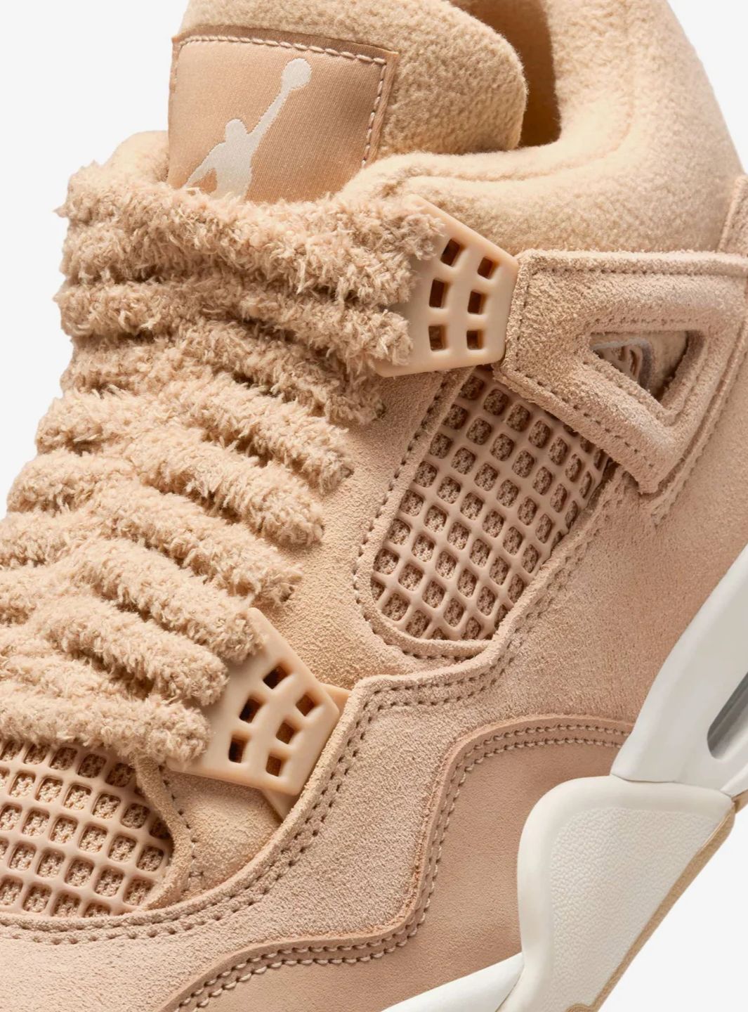 Nike Air Jordan 4 Retro Cozy Girl sneakers alte in beige crema - vista posteriore