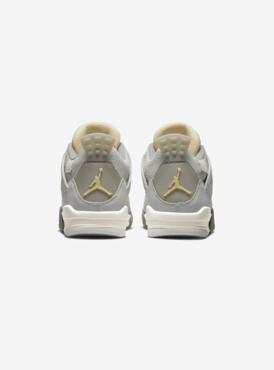Nike Air Jordan 4 Retro SE Craft Photon Dust sneakers alte in grigio beige - indossate