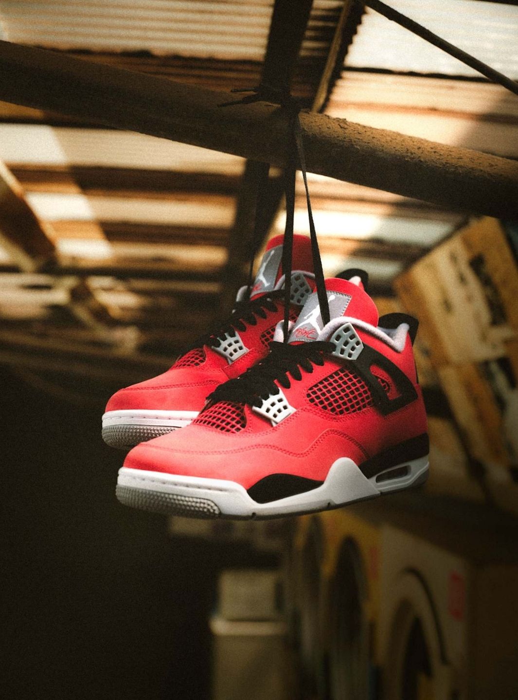 Nike Air Jordan 4 Retro Toro Bravo sneakers alte in rosso nero - dettaglio tallone