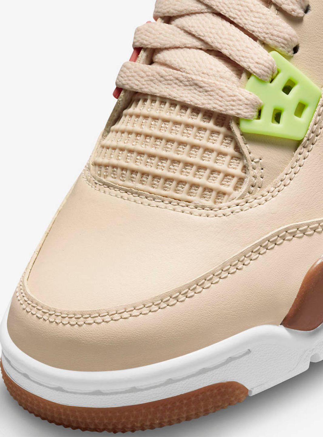 Nike Air Jordan 4 Retro Where the Wild Things Are sneakers alte in beige marrone - dettaglio suola