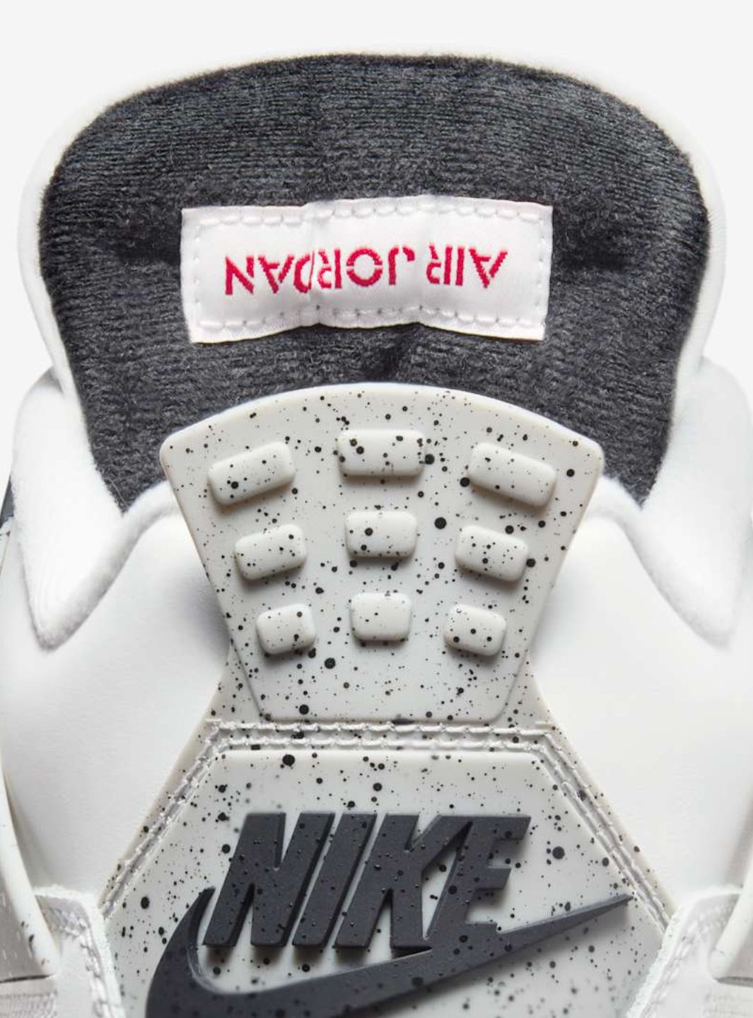 Nike Air Jordan 4 Retro White Cement sneakers alte in bianco grigio - indossate