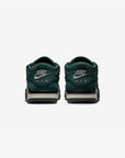Nike Air Jordan 4 Retro Nigel Sylvester Grandma's Driveway sneakers alte in verde grigio - vista dall'alto
