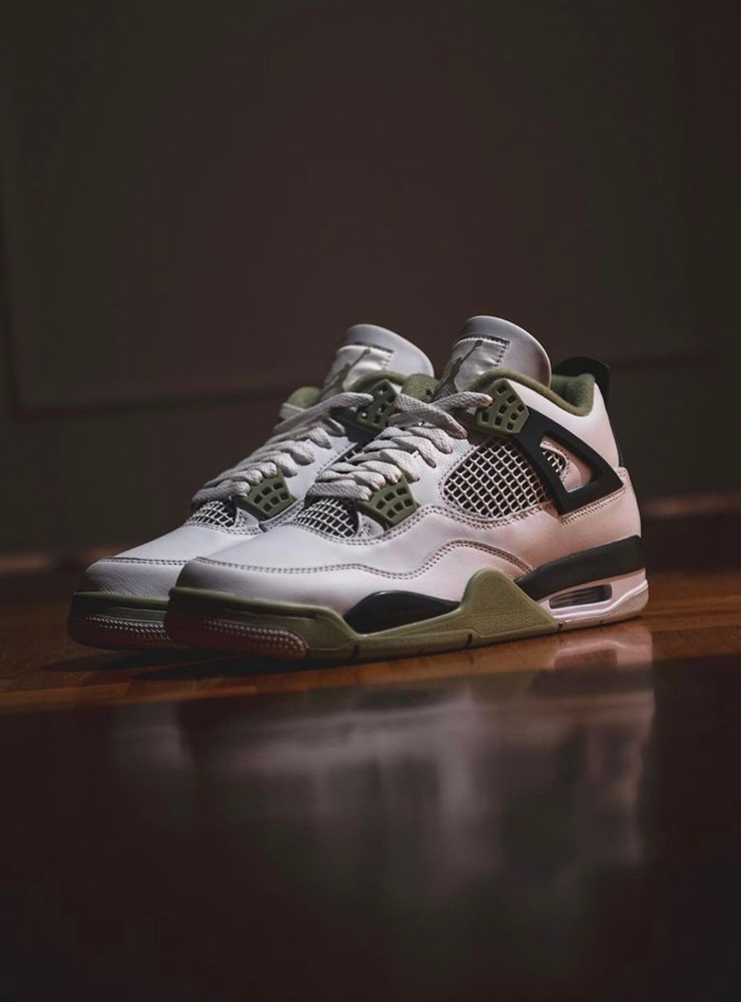 Nike Air Jordan 4 Retro Seafoam sneakers alte in verde acqua - vista laterale
