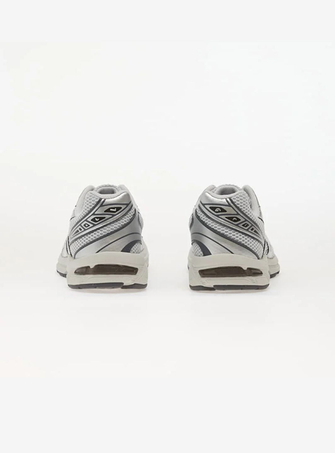 Asics Gel-1130 Glacier Grey Pure Silver sneakers basse uomo e donna in mesh e pelle sintetica grigio argento, dettaglio suola