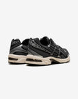 Asics Gel-1130 Steel Grey Black sneakers basse uomo e donna in mesh e pelle sintetica nero grigio, dettaglio suola