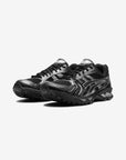 Asics Gel-Kayano 14 Black Pure Silver sneakers basse uomo e donna in mesh e pelle sintetica nero argento, vista frontale
