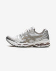 Asics Gel-Kayano 14 White Moonrock sneakers basse donna in mesh e pelle sintetica bianco grigio, vista laterale