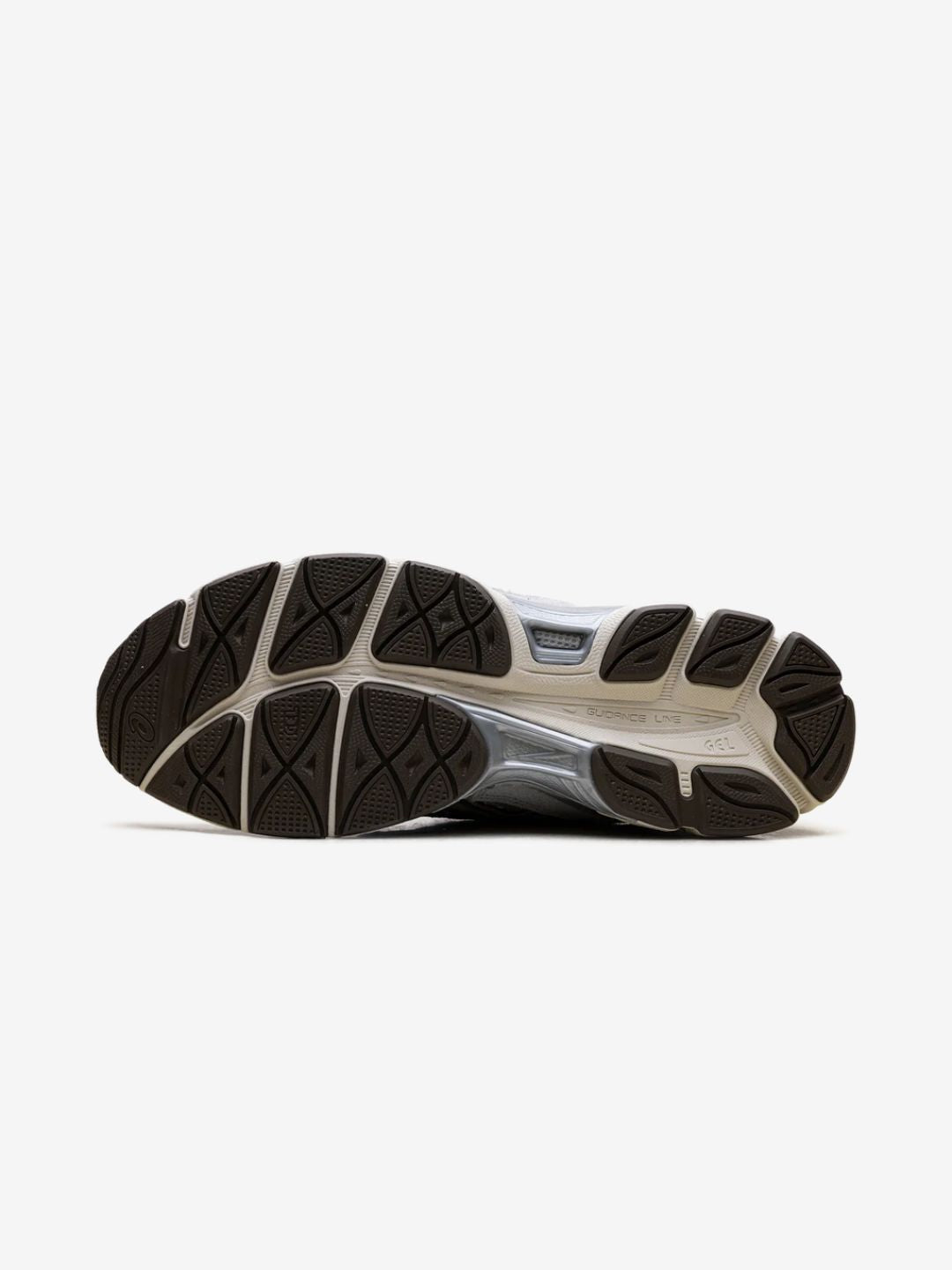 Asics Gel-NYC Cream Cement Grey Brown sneakers basse uomo e donna in mesh e pelle scamosciata crema marrone, vista posteriore
