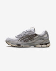 Asics Gel-NYC Cream Cement Grey Brown sneakers basse uomo e donna in mesh e pelle scamosciata crema marrone, vista laterale