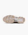 Asics Gel-NYC Cream Mineral Beige Pink sneakers basse uomo e donna in mesh e pelle scamosciata crema beige, vista posteriore