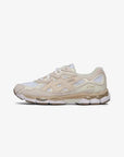 Asics Gel-NYC White Feather Grey sneakers basse uomo e donna in mesh e pelle scamosciata bianco grigio, vista laterale