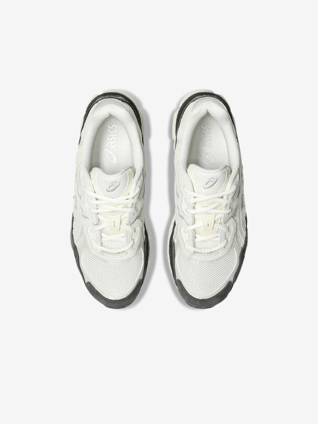 Asics Gel-NYC White Smoke Grey sneakers basse uomo e donna in mesh e pelle scamosciata bianco grigio, vista frontale