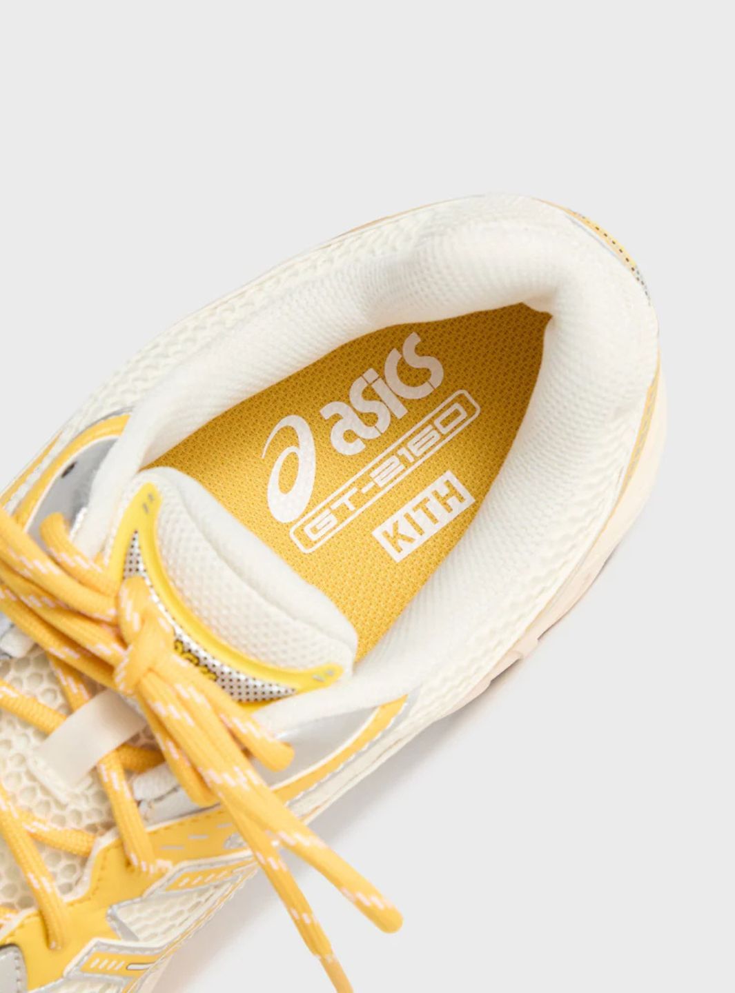 Asics GT-2160 Kith Cream Solar Power (2025) sneakers basse uomo e donna in mesh e pelle sintetica crema, vista dall'alto