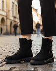 Stivaletti da donna con zip e pelliccia