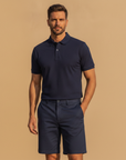 Completo Coordinato Uomo Polo Piqué e Bermuda Chino - Blu Navy - indossato