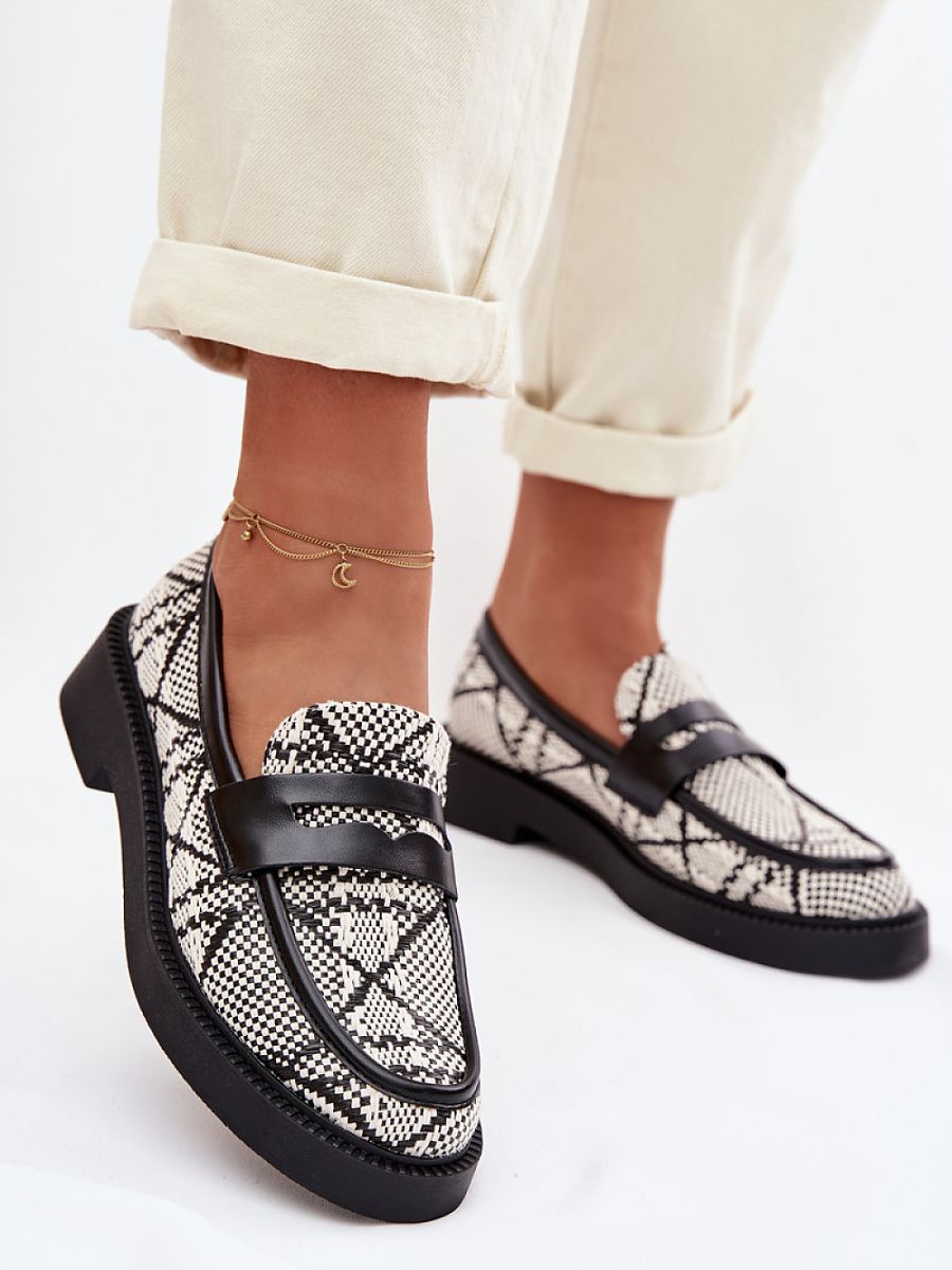 Mocassini Donna Neri Chic e Trendy
